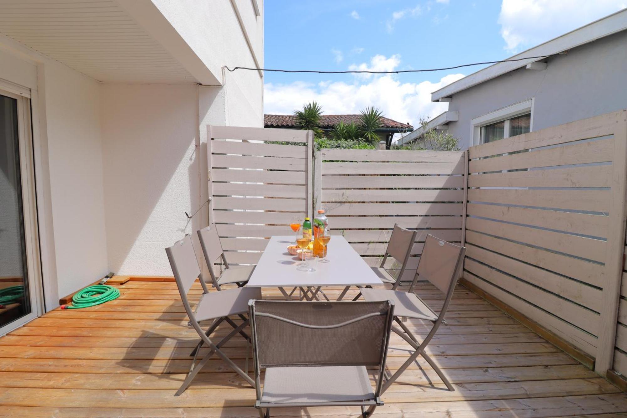 Le Spazioso - T3 Arcachon Avec Terrasse Privative Стая снимка